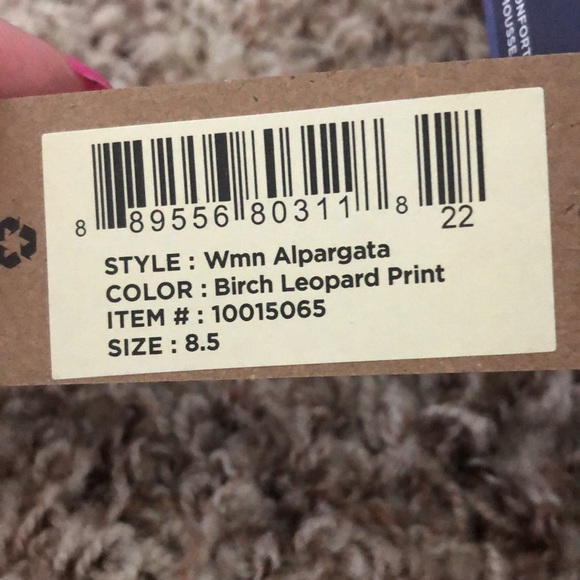 Woman’s 8.5 Tom’s slip on - Picture 5 of 5